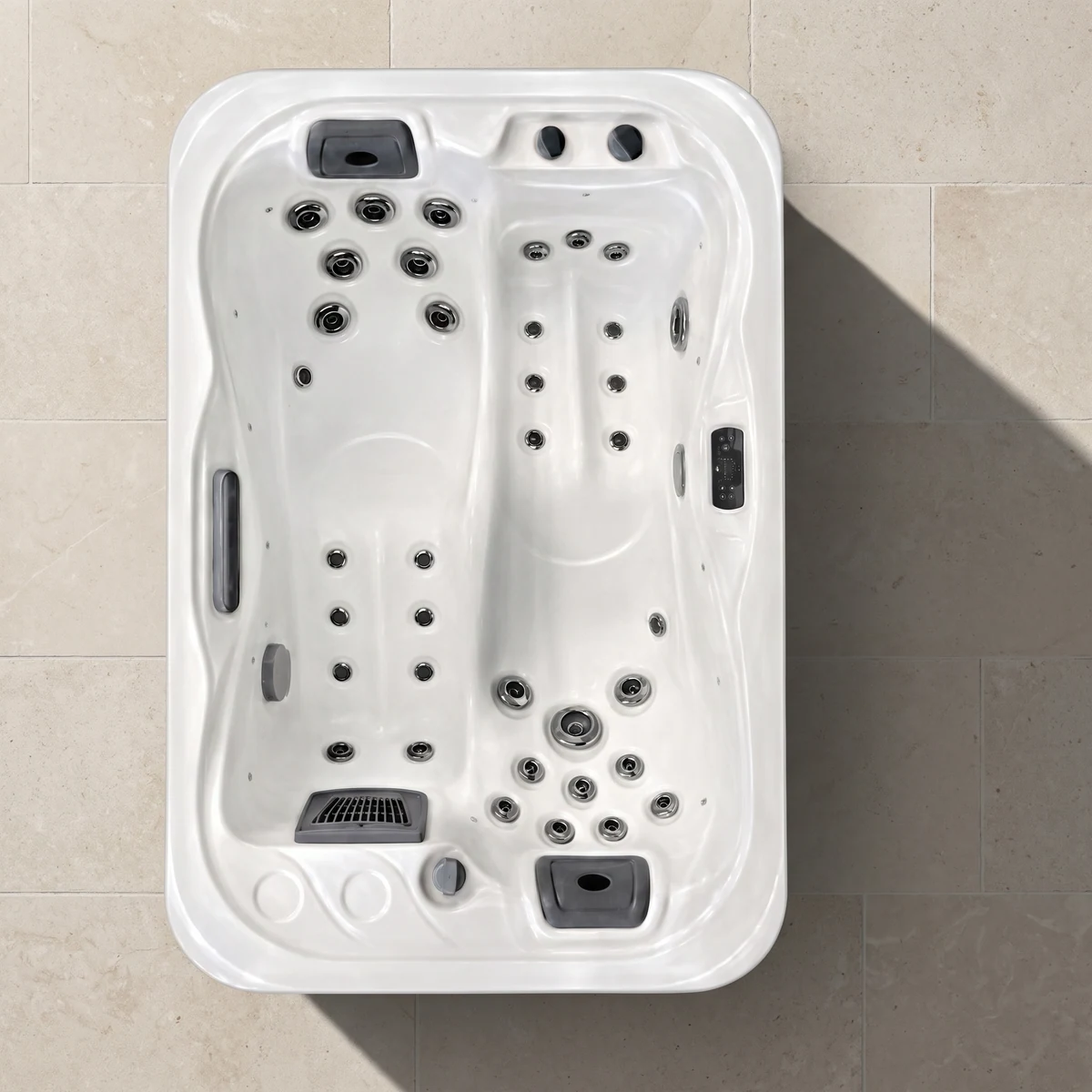 Vue de dessus du spa Rubis du catalogue LDN et de ses deux places allongées.
